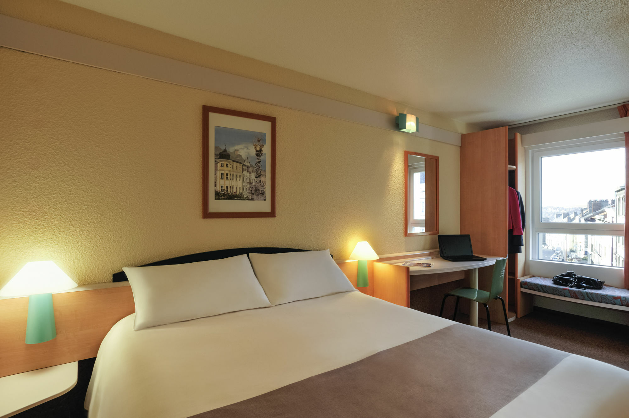 ibis Styles Boulogne sur Mer Centre Cathédrale Exterior foto